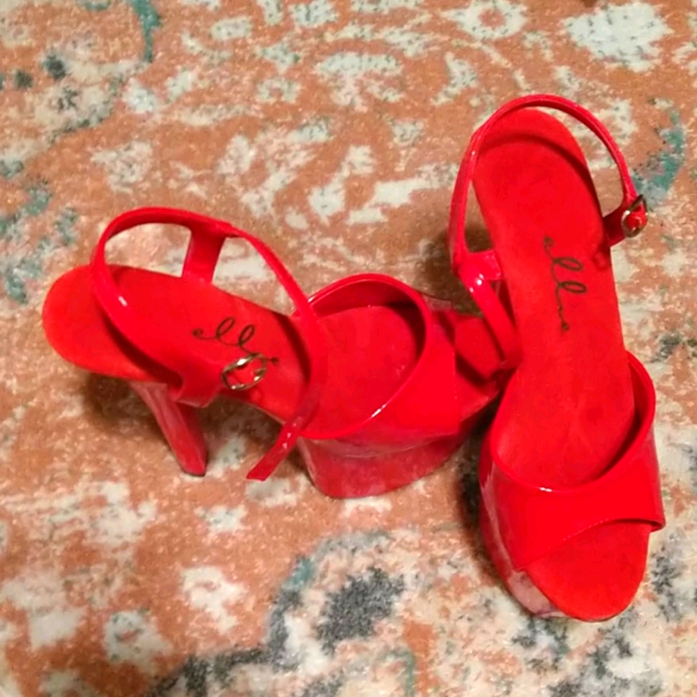 Ellie size 7 bright red stripper shoes